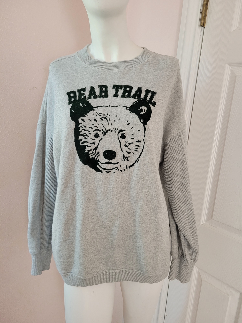 Aerie Bear Trail Graphic Sweatshirt Heather Gray EXTREMELY OVERSIZED Waffle knit